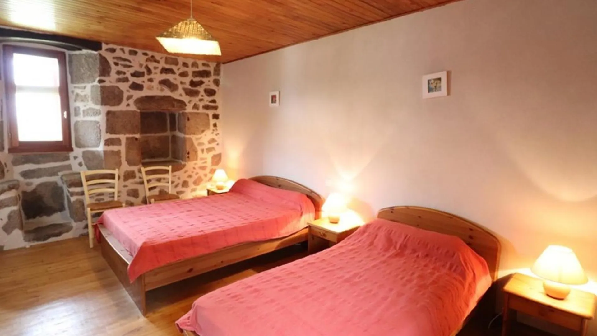 Maison De Charme Renovee Avec Jardin, Proche Du Lot Et Des Monts Du Cantal, Ideale Pour Activites Nature - Fr-1-742-72 Parlan Casa de Férias