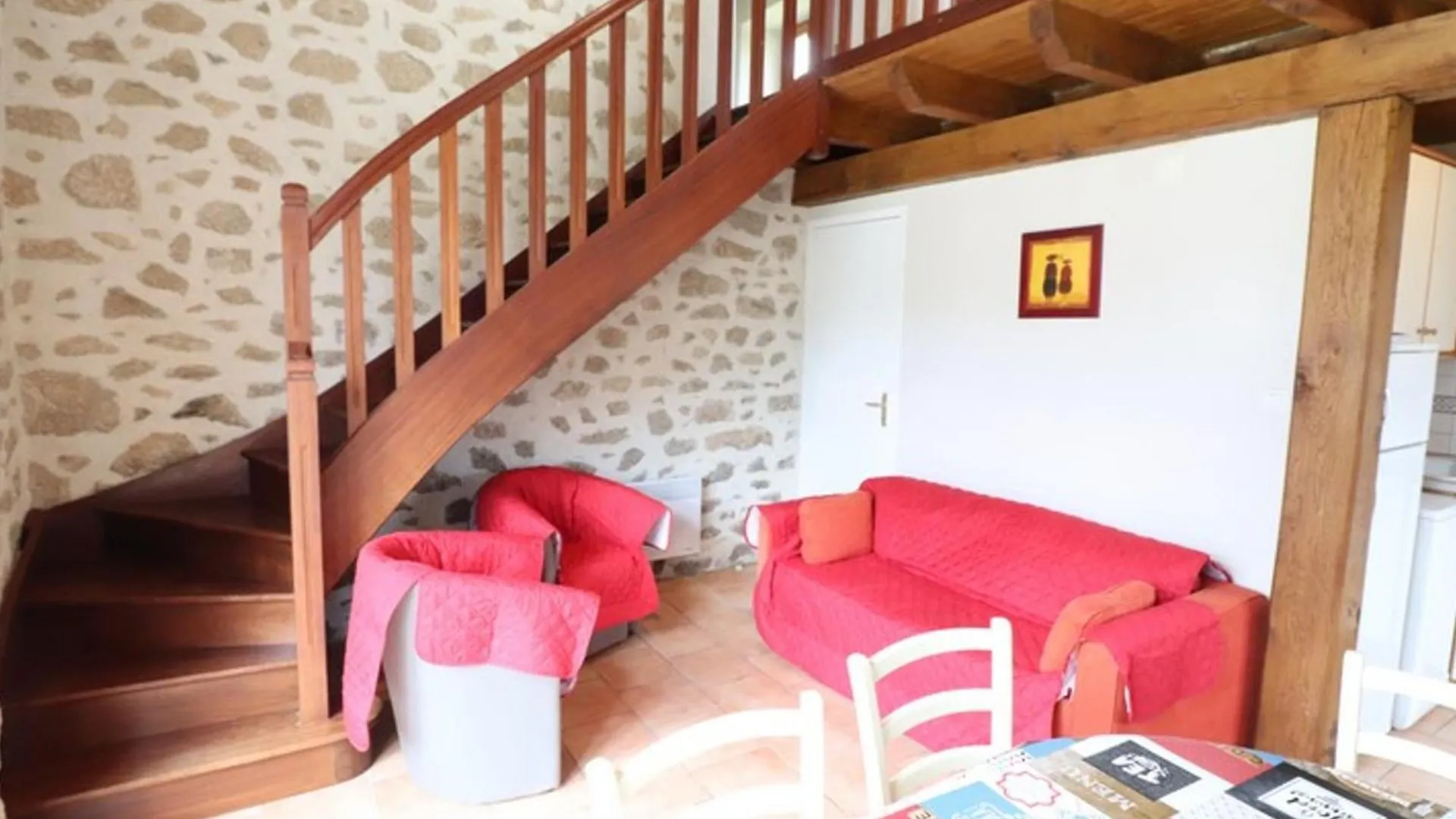 Casa de Férias Maison De Charme Renovee Avec Jardin, Proche Du Lot Et Des Monts Du Cantal, Ideale Pour Activites Nature - Fr-1-742-72 Parlan França