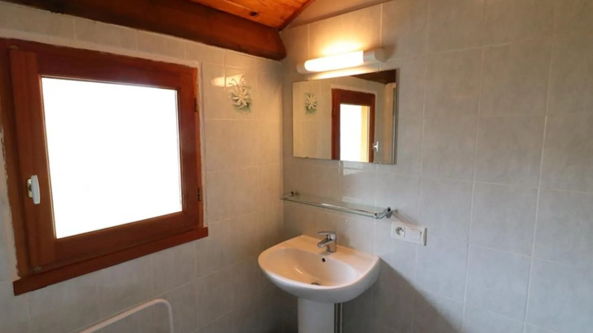 Maison De Charme Renovee Avec Jardin, Proche Du Lot Et Des Monts Du Cantal, Ideale Pour Activites Nature - Fr-1-742-72 Parlan França